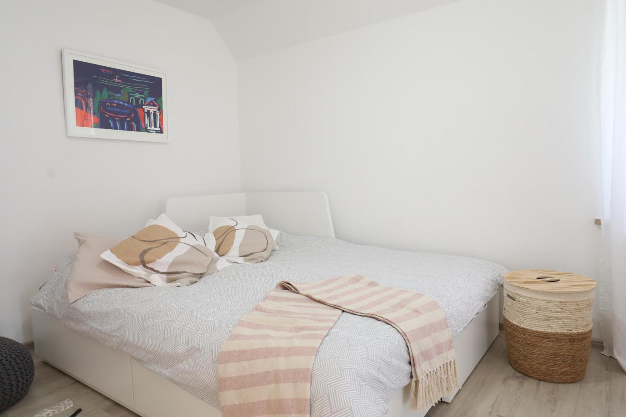 Apartment Mir Pula Luaran gambar